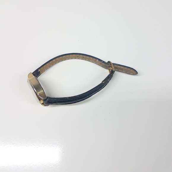 Sharp Quartz Japanese Movement Watch - Picture 7 of 12